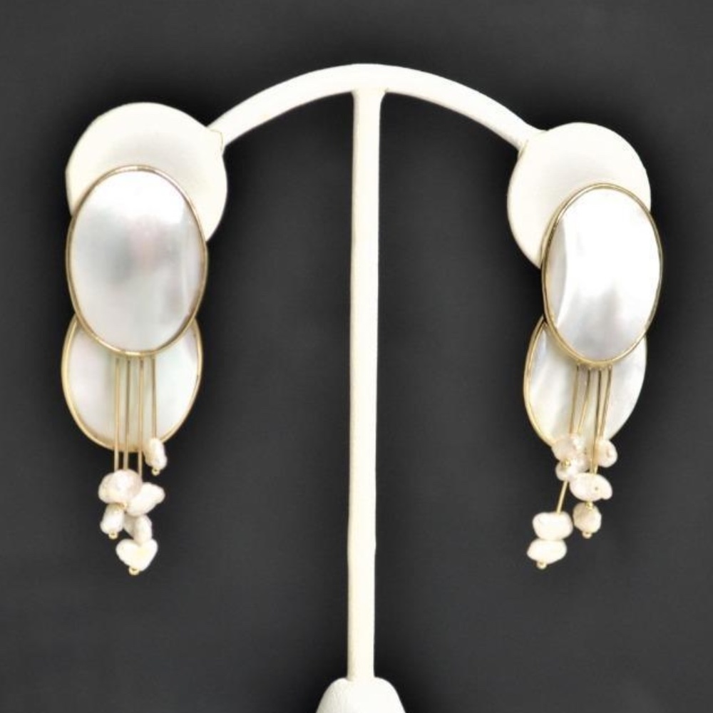 Designer Donna Chambers 14k Gold Pearl Earrings